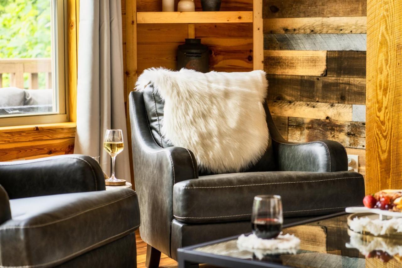 Mountainside - New Luxury Cabin-Fire Table-Hot Tub-3 Pools-Ps5-Bears Gatlinburg Buitenkant foto