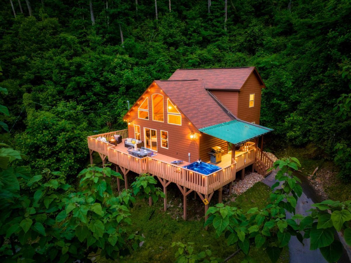 Mountainside - New Luxury Cabin-Fire Table-Hot Tub-3 Pools-Ps5-Bears Gatlinburg Buitenkant foto