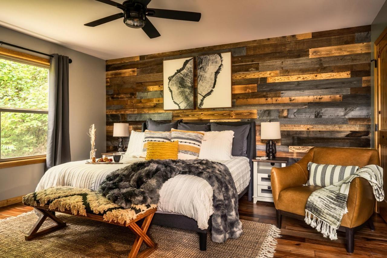 Mountainside - New Luxury Cabin-Fire Table-Hot Tub-3 Pools-Ps5-Bears Gatlinburg Buitenkant foto